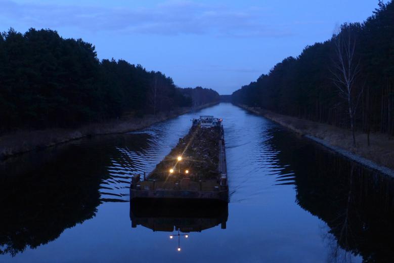 Kerstin Wüstenhöfer-Loges, Fotografie, “Silent Blue Way“, 2017