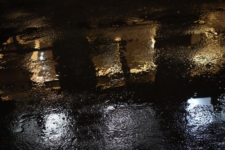 Kerstin Wüstenhöfer-Loges, Fotografie, “Regen ist Silber - Schweigen ist Gold“