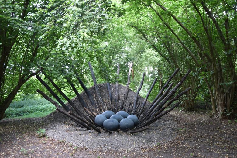 Kerstin Wüstenhöfer-Loges, Fotografie, “Im Nest“, 2023