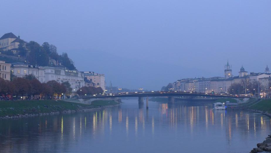 Kerstin Wüstenhöfer-Loges, Fotografie, “Salzburg Blaue Stunde“